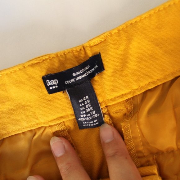 Gap Slim City Crop Pants in Mustard Yellow - Picture 4 of 5